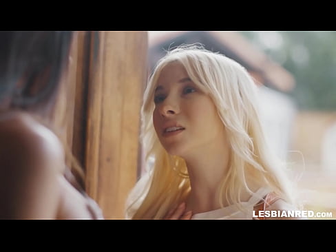 ❤️ Gadis datang ka imah sababaraha bulan engké na ends up dahar pussy stepmom nya ❤ video bangsat di urang